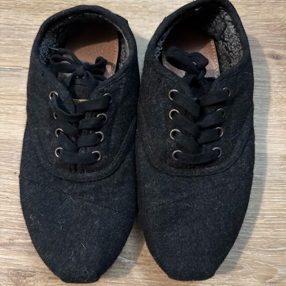 Toms Black and Gray Wool with Fleece Lining